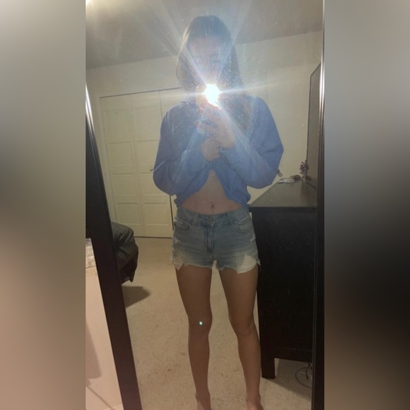 AE Jean shorts - Picture 3 of 4